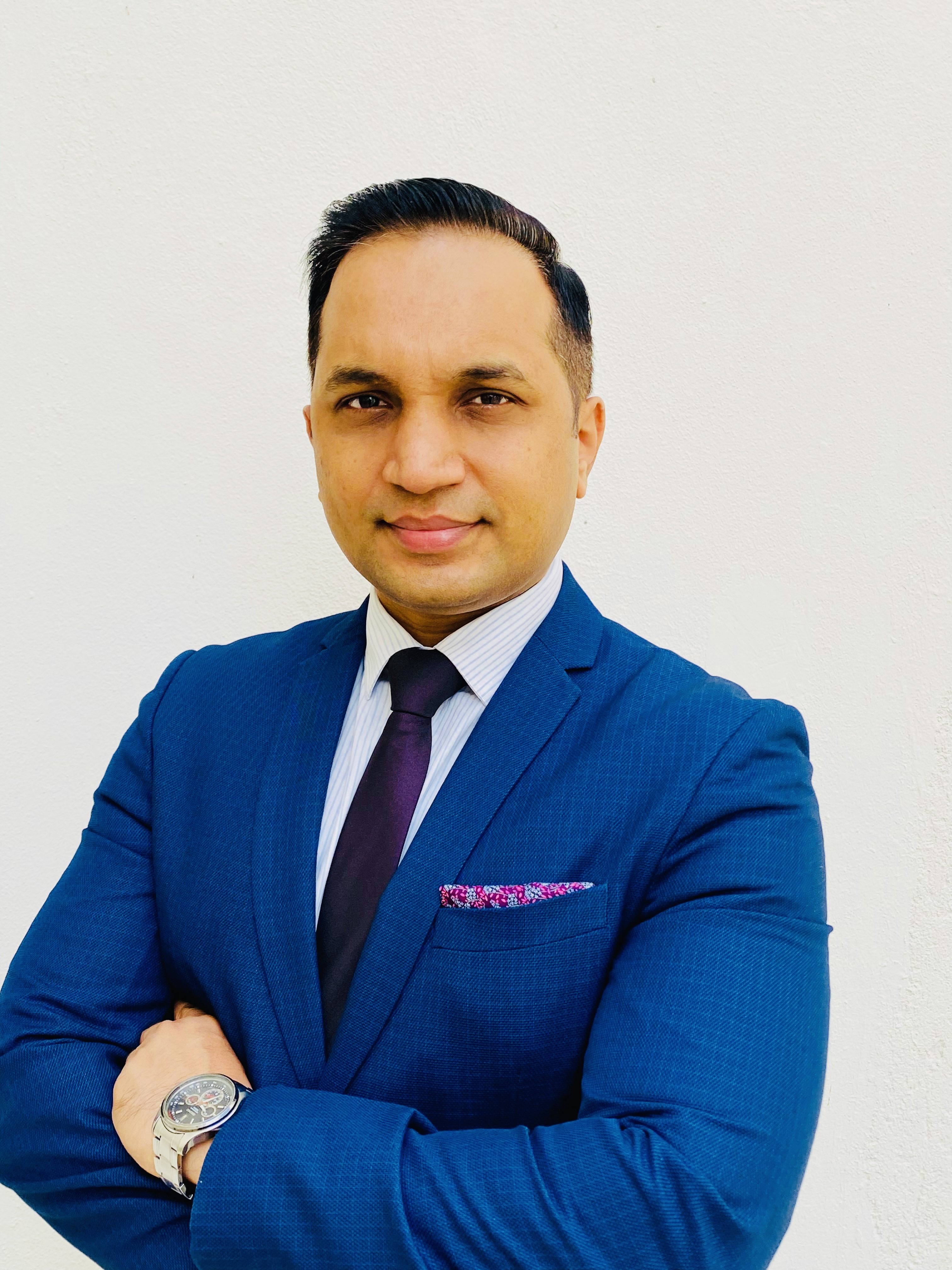 Holiday Inn Express Strengthens Hyderabad Leadership with Appointment of Sandesh Parab as General Manager

New Delhi, 5th January 2025 – Holiday Inn Express announces the appointment of Sandesh Parab as the General Manager of Holiday Inn Express Hyderabad Banjara Hills, effective October 2025.

Sandesh brings with him over 20 years of experience in the hospitality industry, having worked with some of the world’s leading hotel brands, including Hyatt Hotels, Hilton International, and Marriott International. His background covers key areas such as hotel operations, guest experience, revenue management, and team leadership.

Before joining Holiday Inn Express, Sandesh served as the Director of Rooms at Hyatt Pune, where he also acted as the Upsell Champion for Hyatt Hotels in South and Central India. Earlier in his career, he held leadership roles at Courtyard by Marriott Mumbai International Airport, Hilton Mumbai International Airport, Hyatt Regency Mumbai, and at Hilton properties in the United Kingdom. Across these positions, he has developed a strong reputation for service excellence, attention to detail, and people-focused leadership.

Sandesh holds a Post Graduate Diploma in Hospitality Management from Ealing, Hammersmith & West London College (UK) and a Diploma in Hotel Management and Catering Technology from Rizvi College of Hotel Management, Mumbai. Outside work, he enjoys travelling and sports.

Commenting on his appointment, Sandesh Parab said, “I am truly excited to take on this role and join the team at Holiday Inn Express Hyderabad Banjara Hills. The brand has always stood for smart, efficient, and guest-centred hospitality, and I look forward to building on this promise. My focus will be on creating a supportive environment for our colleagues and delivering a consistently seamless experience for our guests.”

This appointment reflects Holiday Inn Express’ commitment to strengthening its leadership teams and supporting talent across its hotels. Sandesh’s expertise will be instrumental in driving operational excellence and fostering a culture where both colleagues and guests feel a sense of belonging, truly living the spirit of Holiday Inn Express’ “Room to Belong” philosophy.